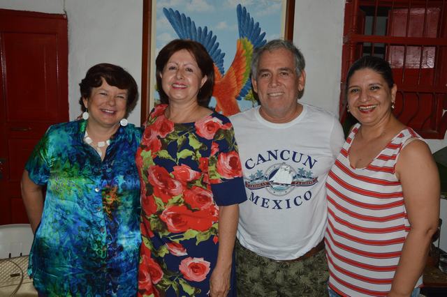 Claudia Perdomo, Luz Piedad Calderón, Irina Escobar  y Carlos Caicedo.